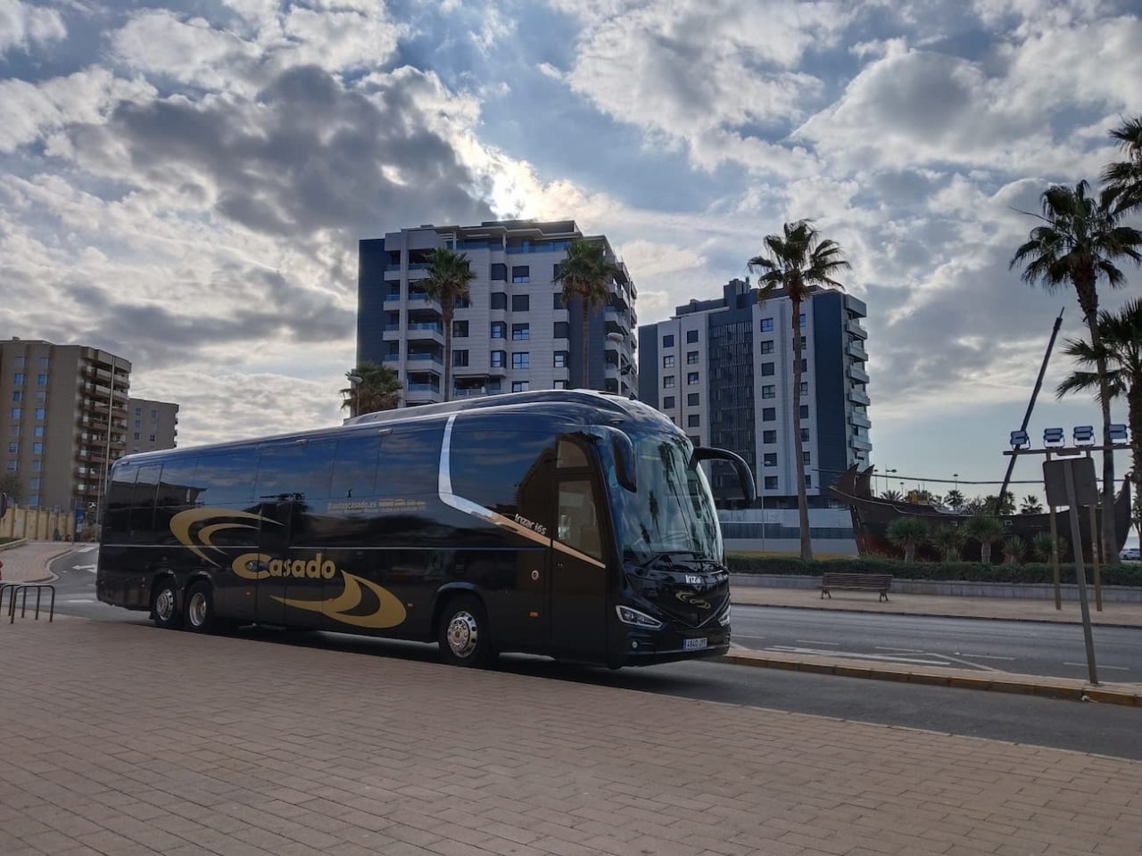 Autobuses en Málaga: la opción inteligente para moverse con Autoscasado